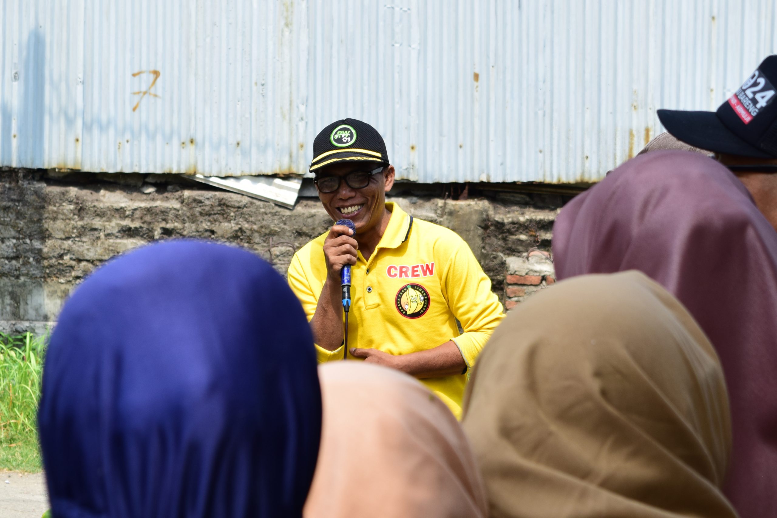 sambutan oleh pengelola banana park saat program csr tissue see-u