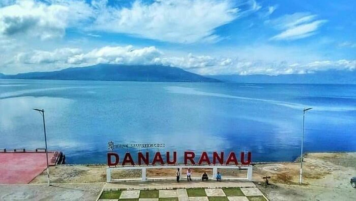 danau terbesar