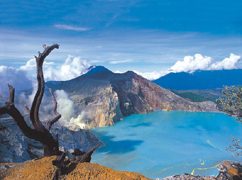 gunung terindah ijen